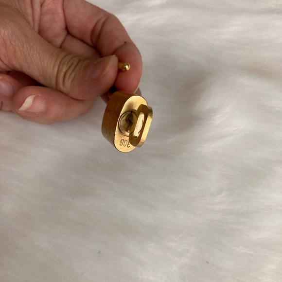 Louis Vuitton 🔐 306 - Picture 3 of 3